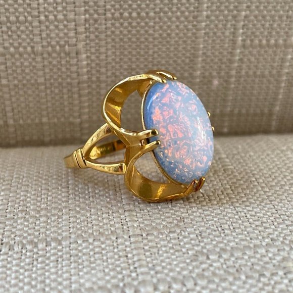 Women Ring Blue Faux Stone Gold Plated Fashion Jewelry Ring Size 7.5 - Picture 4 of 10